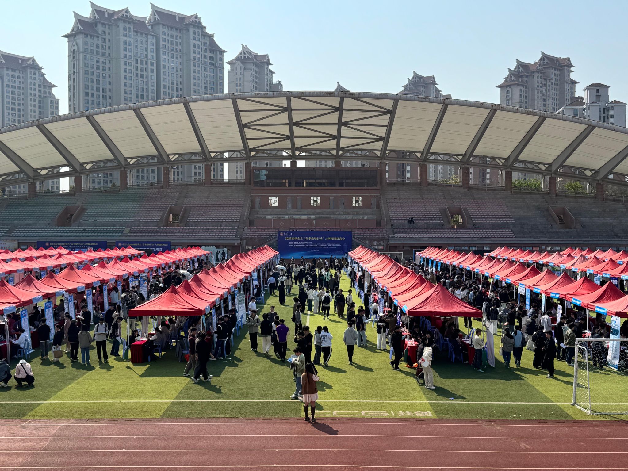 269f8e6e79dccb7bc53ce36cb8ef802jpg